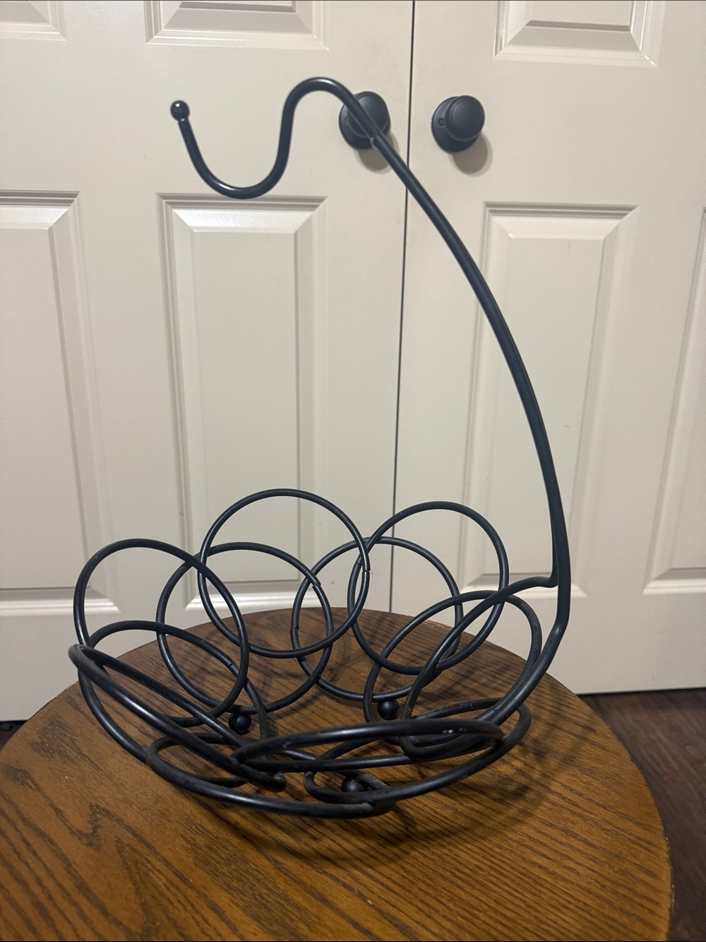 Black Decorative Wire Fruit Basket with Hanging Hook